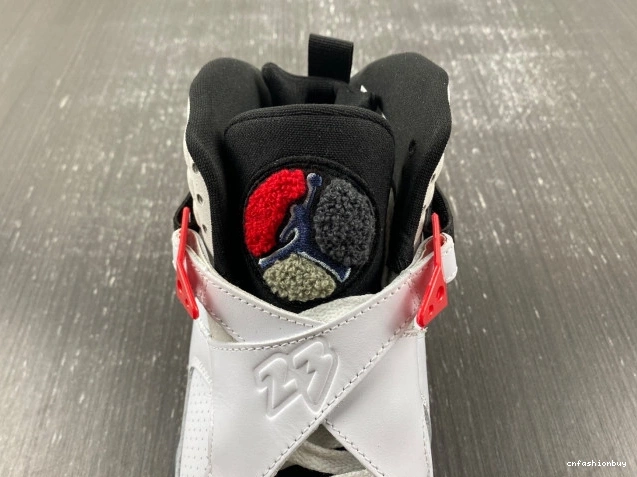 Bunny (2013) Air 305381-103 Retro Bugs Jordan 8 0721